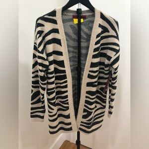 514. Love Scarlett Zebra Patterned Black and Cream Cardigan. NWT.